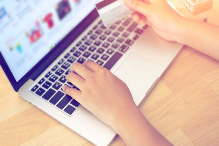 68 prosent av nordmenn sier at prisene har blitt så mye høyere at det påvirker hvordan de lever