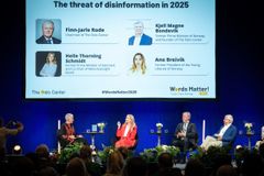 Konferansens første panel samlet Finn-Jarle Rode, Kjell Magne Bondevik og Ane Breivik til dialog styrt av Xenia Wickett