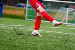 Handelens Miljøfond og Norges Fotballforbund har tidligere samarbeidet om å redusere utslipp fra kunstgressbaner. Gjennom Fotballens Miljøfond vil de jobbe for å sette en stopper på mikroplast-utslippene for godt.