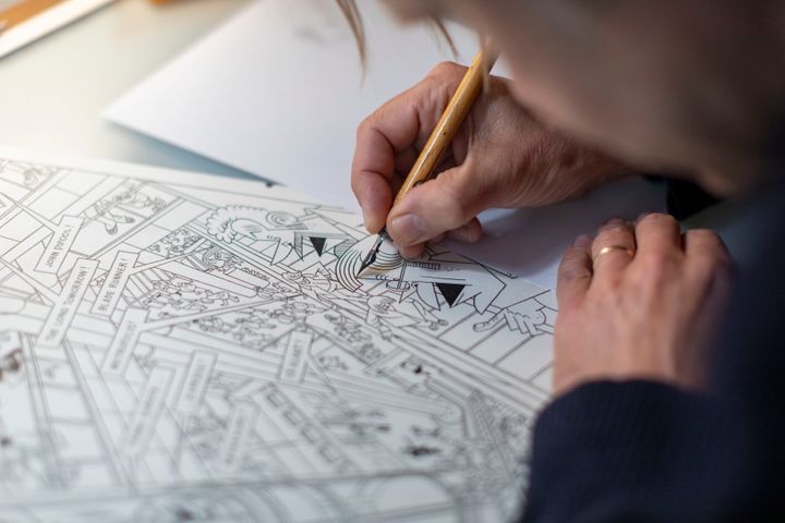 Tegneserieskaper, illustratør, barnebokforfatter og designer, Lars Fiske, tildeles Bokkunstprisen 2025. Foto: Alex Asensi