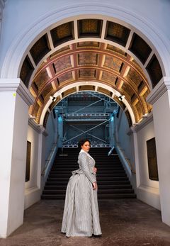 Iselin Shumba spelar mellom andre rolla inspirert av Kola Mangoli.