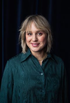 Frida Ånnevik har skrive årets låt til Juleroser; Julekort og gammal dansk.