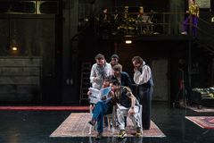 Fra,msyningsfoto Gjenferdet inn