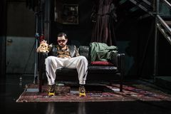 Framsyningsfoto Gjenferdet inn