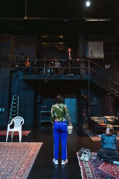 Framsyningsfoto Gjenferdet inn.