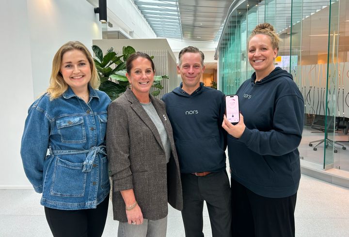 INNGÅR SAMARBEID: Solveig Rikheim (Digital markedsfører i Vitusapotek), Andrea Weiergang (Kundeklubbansvarlig i Vitusapotek), Andreas Volle (Chief Product Officer i Nørs) og Agnete Tøien Pedersen (Chief Commercial Officer i Nørs)