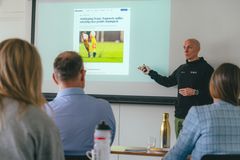 ANTIDOPING-SEMINAR: NISO arrangerte nylig et frokostseminar i samarbeid med Antidoping Norge, Olympiatoppen og utøverkomiteen i Norges Idrettsforbund. Her forteller avdelingsleder Fredrik Lauritzen i ADNO om granulatsaken.