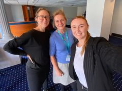 Natalia Mathisen (t.v), Tina Wågønes og Benedikte Bekkevold Hansen i Norsk Senter for Sirkulær Økonomi er norsk partner i det nordiske programmet.