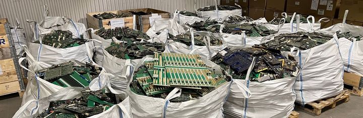 Telia Norge har sendt 70 tonn brukt nettverksutstyr etter 5G-moderniseringen til gjenbruk og gjenvinning