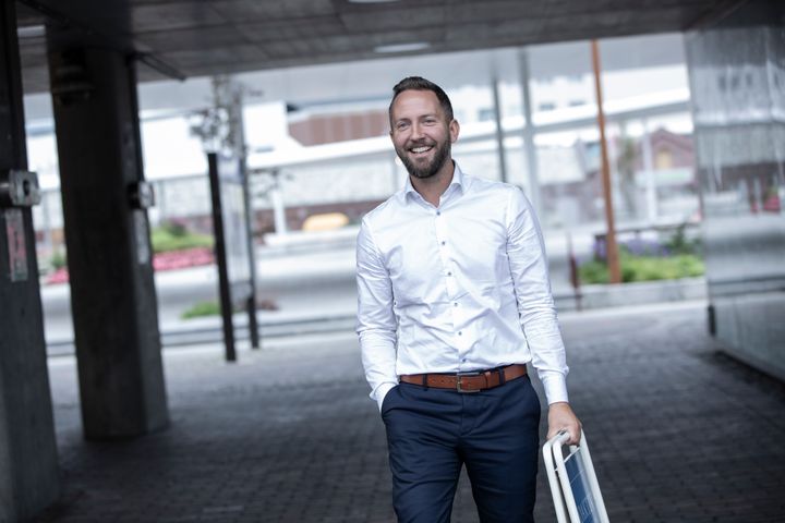 FRISKMELDT: Partner i Proaktiv Eiendomsmegling Sandnes, Bjarne Edland, mener å se tegn til friskmelding i nyboligmarkedet i Stavangerregionen.