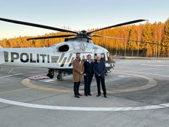 Fra et tidligere besøk på Politiets Beredskapssenter i Nordre Follo. FrP ved tidligere leder av justiskomiteen Helge André Njåstad, nå medlem i Kommunal- og forvaltningskomiteen på Stortinget. Liv Lønnum, leder av FrP i Nordre Follo og Tønnes Steenersen, varaordfører og gruppeleder i FrP i Nordre Follo fra et tidligere besøk på politiets beredskapssenter på Taraldrud.