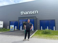 Norgessjef og landssjef Hans-André Sørvik sier valget av Nordre Follo var naturlig,  nå som de har landets mest moderne butikk og lager lagt til området.