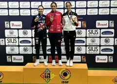 Jeanette Hegg Duestad på pallen i verdenscupfinalen