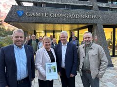 Kjell Johansen, Pensjonistpartiet, Cecilie Pind, ordfører, Høyre, Tønnes Steenersen, varaordfører, Fremskrittspartiet, Paal Alexander Sjøvall, Senterpartiet. Foto: Bjørn Richard Johansen