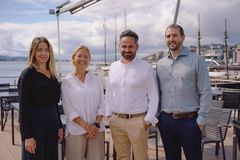 Agnes Arnádóttir, daglig reder og gründer, Vibeke Hauge, direktør for kommunikasjon, samfunn og strategi, Kåre Rydningen, driftsdirektør og Espen Larsen-Hakkebo, CTO og gründer.