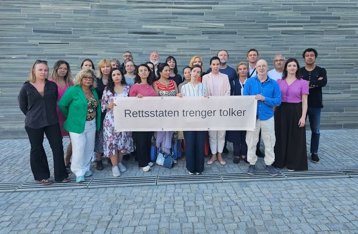 Mange tolker deltar i Norsk tolkeforenings aksjon.