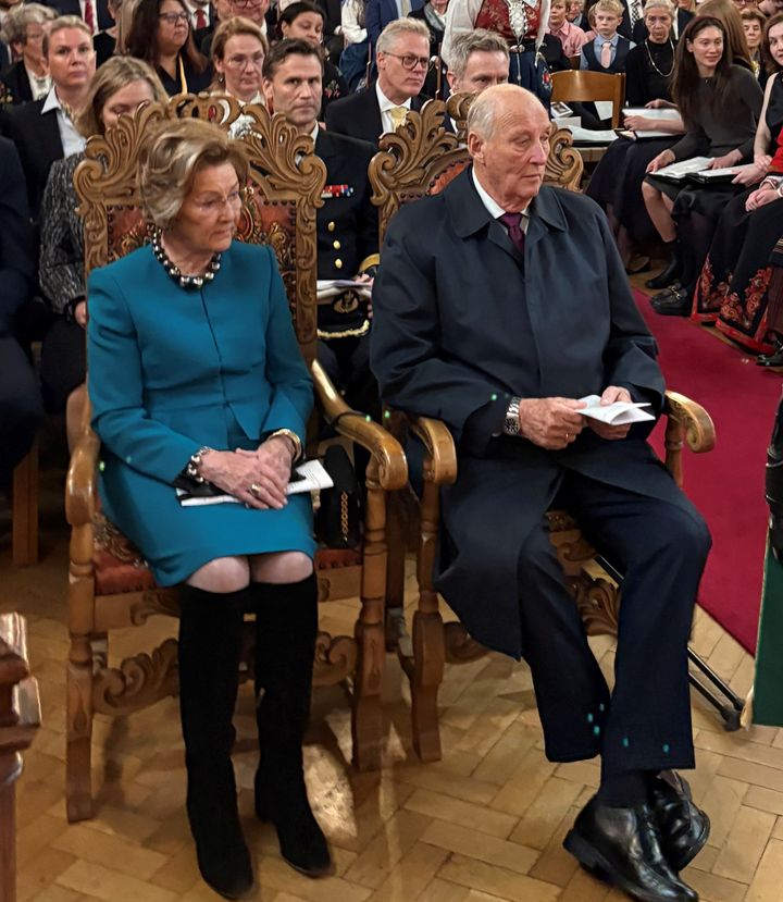 Kong Harald og Dronning Sonja deltar på gudstjeneste i Sjømannskirken i London november 2025