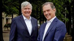 Tilbake i Norge. Byrne Murphy og William E. Conway Jr. solgte DigiPlex for over 10 milliarder kroner i 2021. Nå er de tilbake i Norge med en ny datasentersatsing i Vestland.