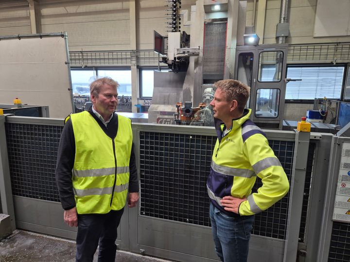 Jostein Devold (v) med Morten Kostøl på KSMV.