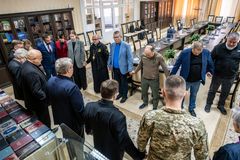 På slutten av møtet med feltpresttjenesten og rådet for militær sjelesorg, ba deltakerne sammen for de ukrainske soldatene, militærprestene, det ukrainske folket og familiene, for Ukrainas seier i krigen og for at rettferdig fred må komme.