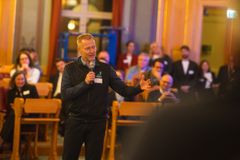 VM-sjef Knut-Eirik Dybdal presenterer planene for Alpin-VM 2029 på Stortinget 21. oktober 2026