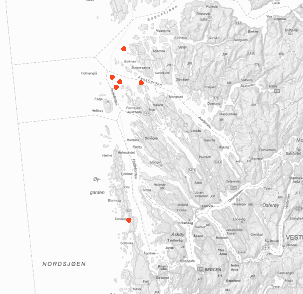 Dei oransje punkta viser områda der det blir etablert sjømerker dei komande månadane.