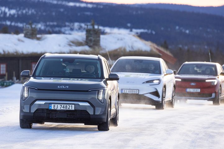 Kia EV3 hadde nest lavest forbruk i vinterens store elbiltest. Den ble kun slått av Tesla Model 3 i strømforbruk.