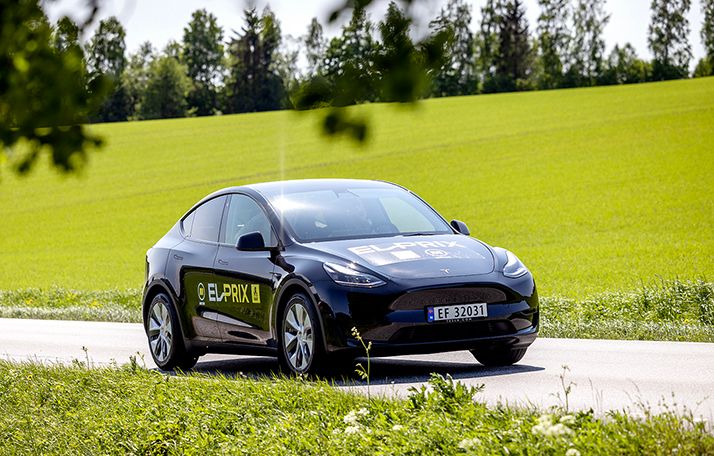 Tesla Model Y var en av en rekke familiebiler med god rekkevidde som ble testet av NAF og Motor sommeren 2023. Nå finnes det over 200 brukte Model Y 2023-modell til salgs på finn.no.