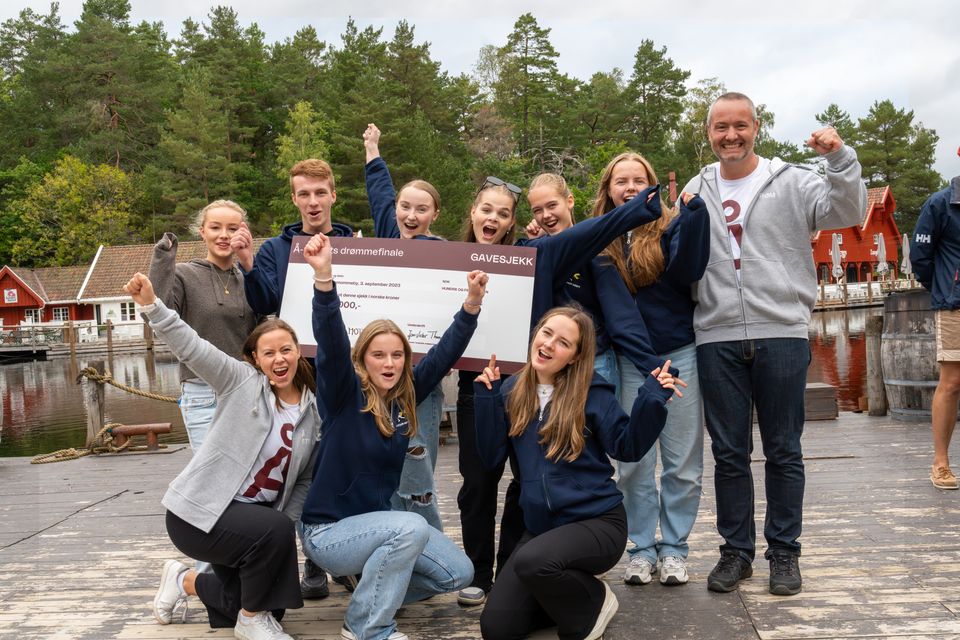 Delte ut 330.000 i Å-fondets drømmefinale | Å Strøm