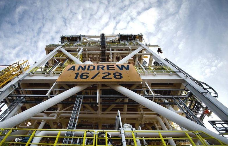 Andrew-feltet ligger 225 km nordøst for Aberdeen og fungerer som et sentralt knutepunkt for fire undervannsfelt.