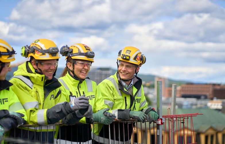 Et godt arbeidsmiljø er en forutsetning for at våre medarbeidere skal prestere godt over tid. Her fra et av AF Gruppens prosjekter.