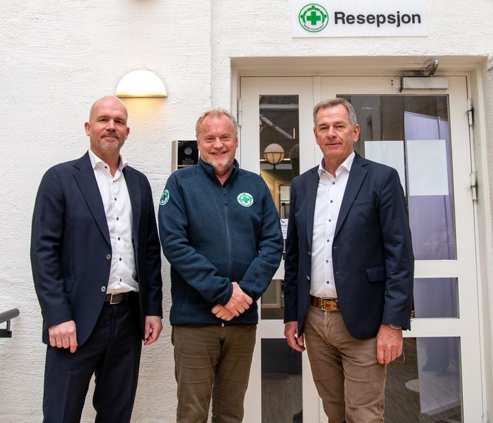 Pål Gran, grunnlegger og CCO i blinQ, Raymond Johansen GS i Norsk Folkehjelp og Jan Søgaard, Adm. Dir. Netsecurity