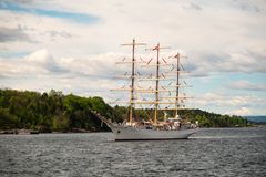 FEIRING: Den polske fullriggeren er i Oslo i anledning feiringen av Polens grunnlovsdag lørdag 3. mai. Skipet holder åpent for publikum fredag, lørdag og søndag.