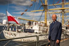 ØSNKER VELKOMMEN: - Vi er svært glade for å ønske Dar Młodzieży velkommen til Oslo havn. Dette imponerende seilskipet er et symbol på polsk maritim tradisjon og ungdomsopplæring, og vi ser frem til å dele denne opplevelsen med publikum. Jeg vil benytte anledning til å gratulere den polske befolkningen i Oslo med nasjonaldagen 3. mai, sier havnedirektør Ingvar M. Mathisen.