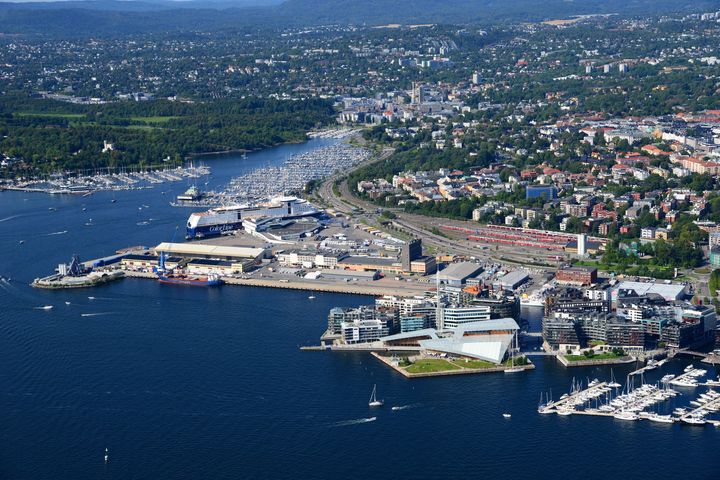 En historisk milepæl i utviklingen av Oslos fjordby er nå nådd. Bystyret har vedtatt at Oslo Havn KF gis fullmakt til å selge kommunens tomter på Filipstad til Hav Eiendom, som er heleiet av Oslo Havn KF. Dermed legges grunnlaget for å realisere det siste store utviklingsområdet i Fjordbyen.