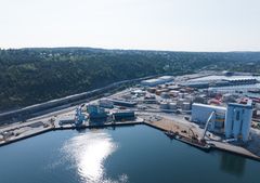 SYDHAVNA: Inngangen til Ekeberghallene er via Sydhavna.