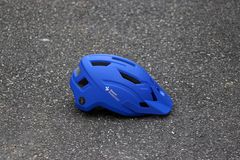 Sweet Protection Stringer Mips junior