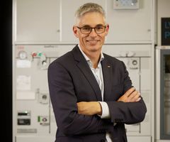 Adrian Guggisberg, divisjonsjef for Distribution Solution i ABB