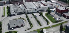 ABBs fabrikk i Skien produserer bryter- og koblingsanlegg for Norge og internasjonalt