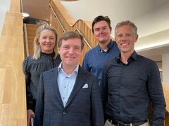 Teamet bak den prisvinnende AI-prosessen: Kathrine Kleppestø (fv), Roald Heie, Christer Tellefsen og Anders Dræge.