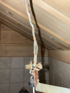 Konklusjonen fra elektriker er at installasjonen var svært brannfarlig.