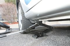 Ta en ordentlig dekksjekk nå, så slipper du kanskje dette midt i ferien.