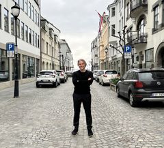 Vegar Styve er konsernsjef i Frende. Her i Ålesund der Toastmasters åpner neste vogn fredag 4. juli.