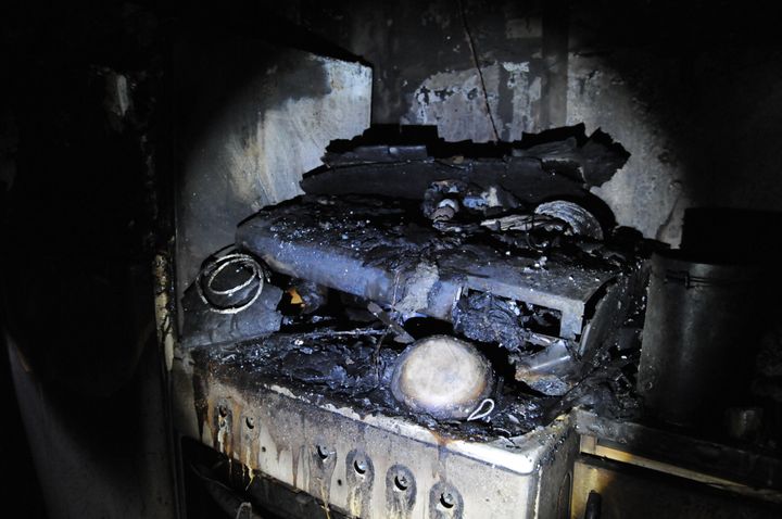 De fleste husbranner starter på komfyren.