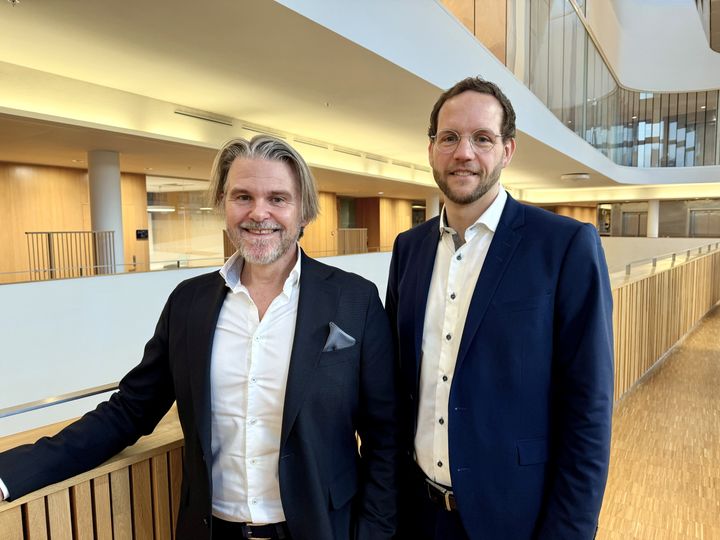 Konsernsjef Vegar Styve (til venstre) og finansdirektør Marius Fredheim i Frende Forsikring.