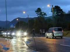 Nå blir det fort mørkere og refleksen kan være forskjellen på om du blir sett av billister eller ikke.