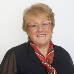 Jeg er glad for å få bidra til å kaste litt ekstra glans over lærere som inspirerer til uunnværlig leseglede og skaper leselyst som blir med elevene ut av klasserommet og videre resten av livet, sier Trine Skei Grande, direktør i Forleggerforeningen.