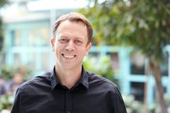 Portrettbilde av Hans Ivar Skjelbred.