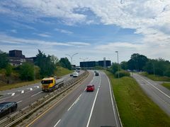 Om politikerne vil, kan resultatet bli redusert kø, bedre trafikksikkerhet, lavere utslipp og et mer rettferdig betalingssystem for de som ferdes på veiene. Foto: Kathrine Nitter