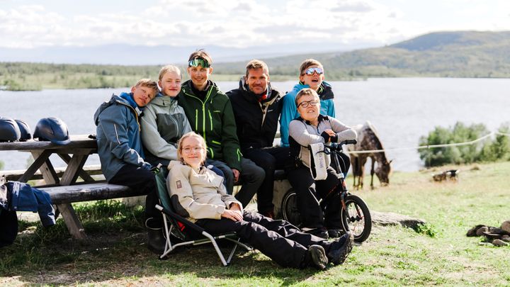 Deltakerne i team Pølsa om sommeren. Foto